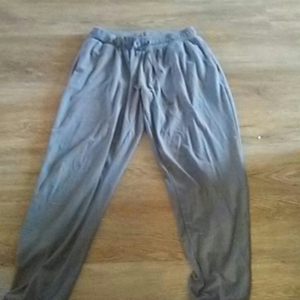 Grey sweats